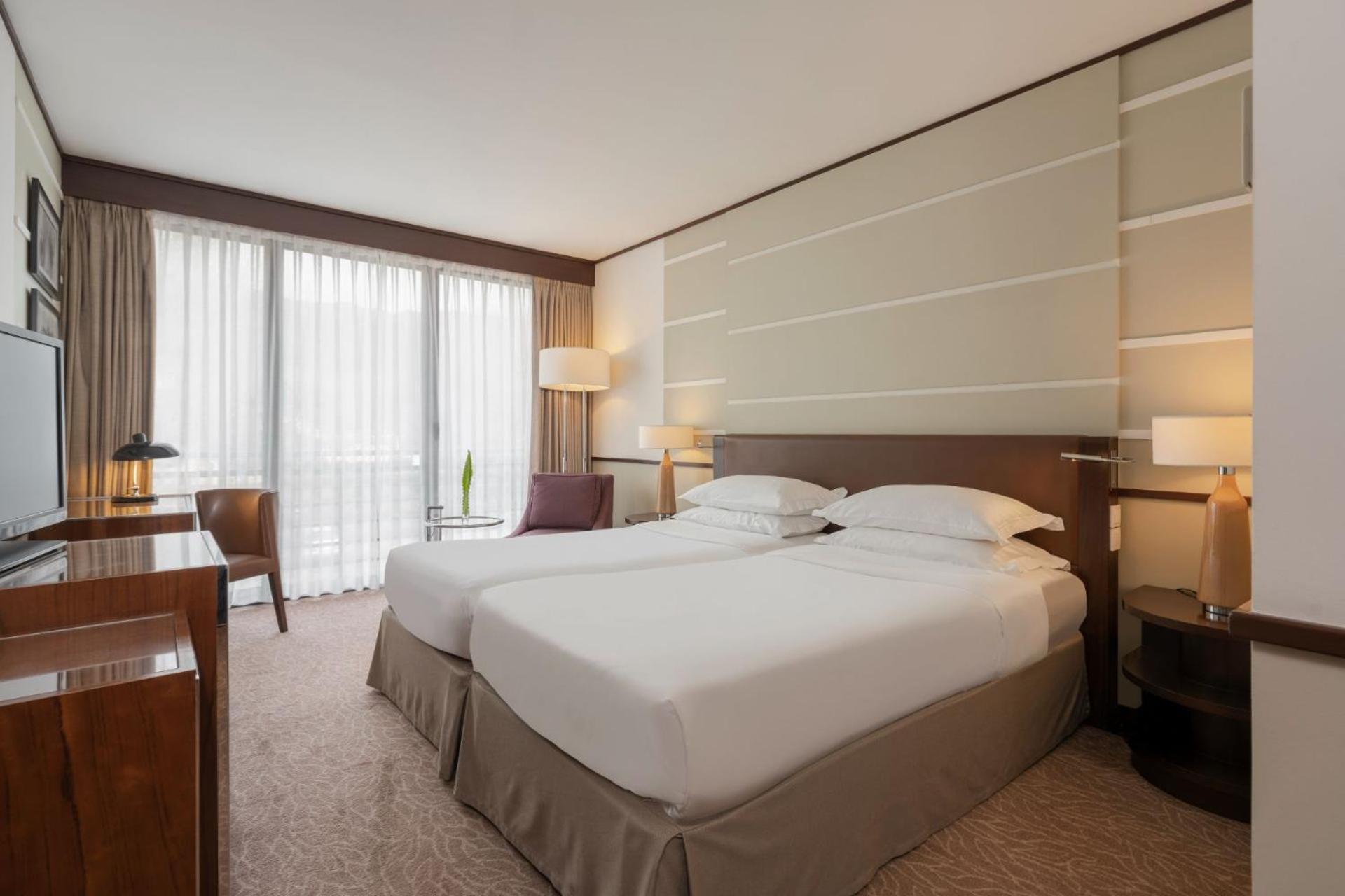 Double or Twin Room,1437657640:JPEG